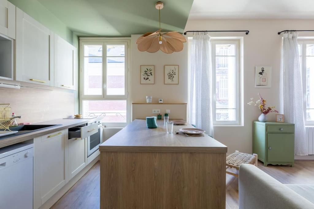 De Standing Place Saint Marc Iii G Appartement *